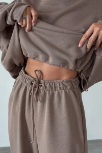 dresowa-bluza-z-sciagaczem-bodya-eu-1-13.webp