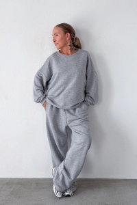 dresowa-bluza-z-sciagaczem-bodya-eu-2.webp