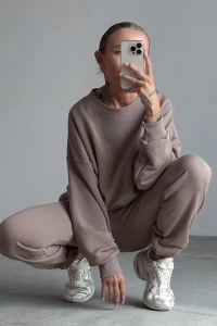 bluza-dresowa-oversize-bodya-eu-4-2.webp