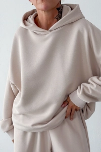 dresowa-bluza-z-kapturem-bodya-2-4.webp