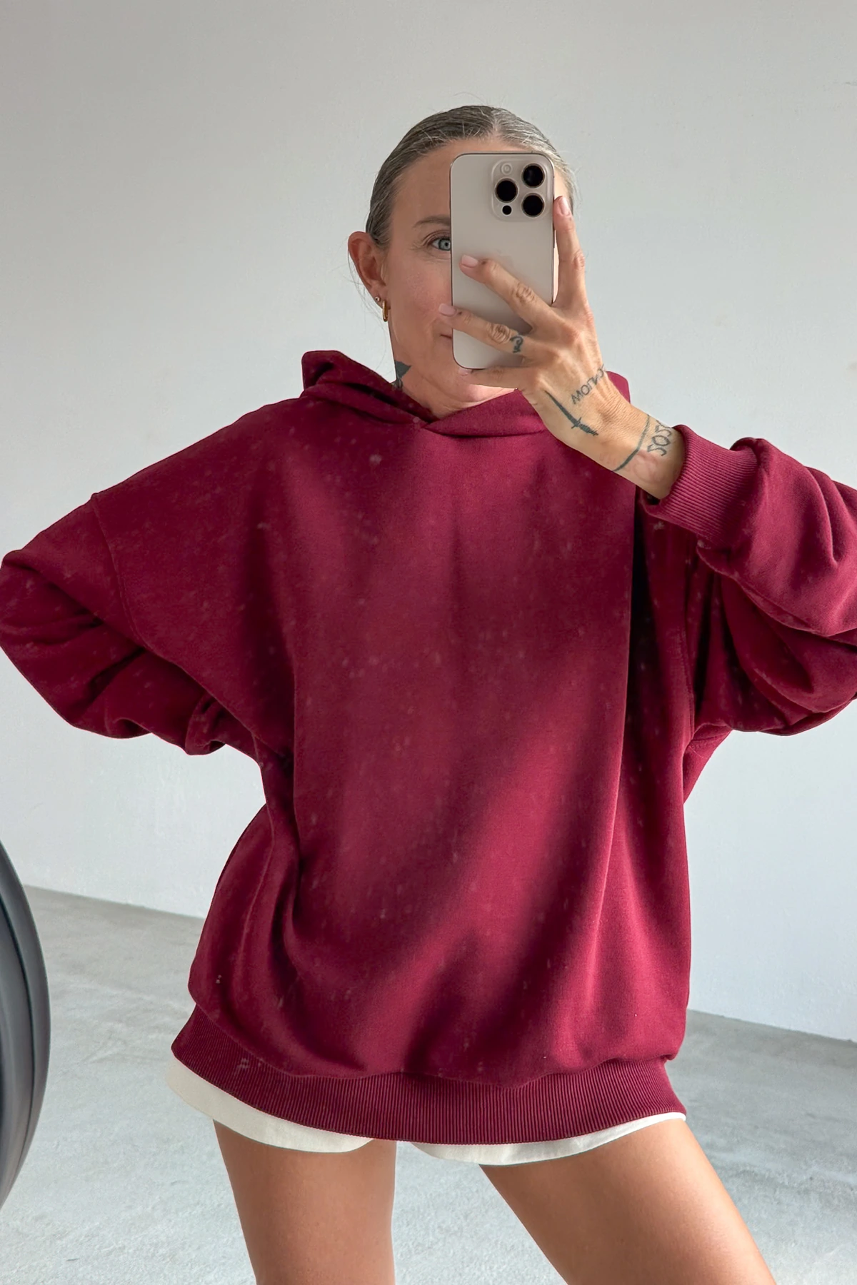 Norte bluza dresowa z kapturem bordo